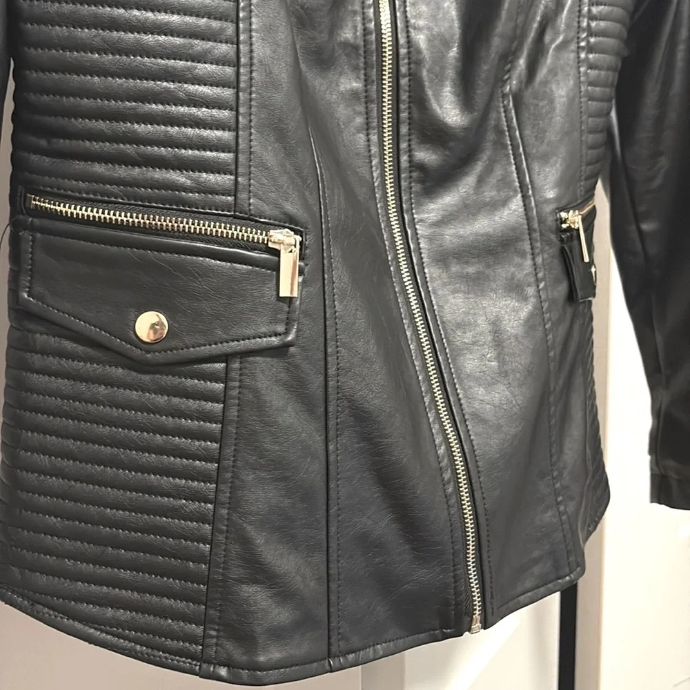 NWT [City Chic] Biker Moto Black w/ Gold Zip-Up Leather Jacket Coat Women’s 12 - Picture 7 of 15